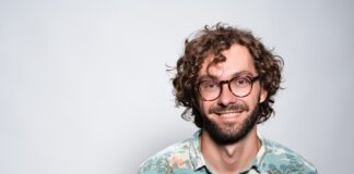 Stylowe fryzury dla brodaczy