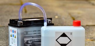 Po co dwa akumulatory w Pajero?