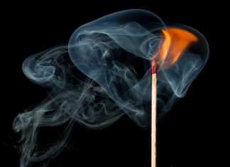 Ile kosztuje Zapalniczka do samochodu? Ile kosztuje Zapalniczka do samochodu?