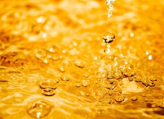 Jak wyczyścić zabawki na baterie?