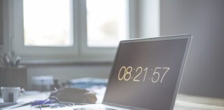 Jak napisać opis o piórniku?