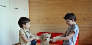 Jaką zabawkę kupić dwulatkowi?