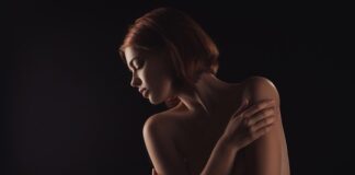 Czy niemowlę może spać na miękkim?