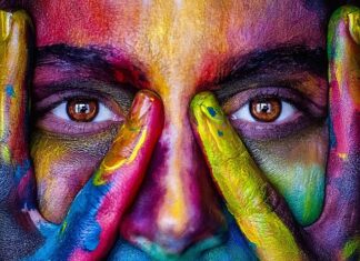 Jaka farbą do napisów na pomnikach?