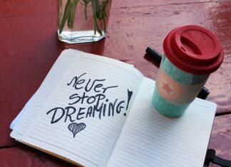 Jak utrwalić napis na koszulce? Jak utrwalić napis na koszulce?