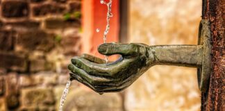 Jak czyścić złożone zestawy LEGO?